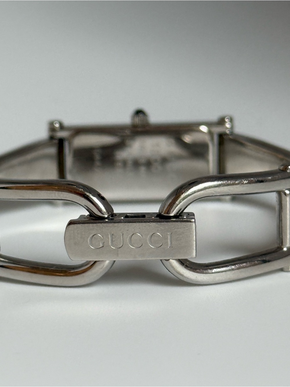 Gucci 1500L Vintage Stainless Steel Bangle Watch - Silver - Picture 4 of 6
